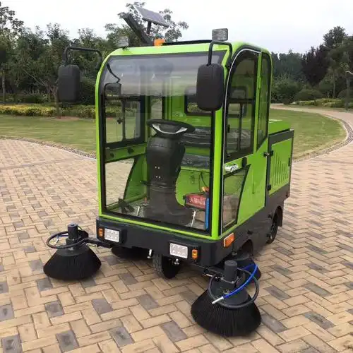 全封闭驾驶式大型扫地车环卫电动扫地车小区工厂吸尘用垃圾清扫车