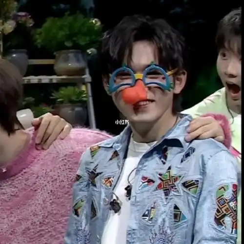 一些小碗小盆#时代少年团宋亚轩  #时代少年团刘耀文