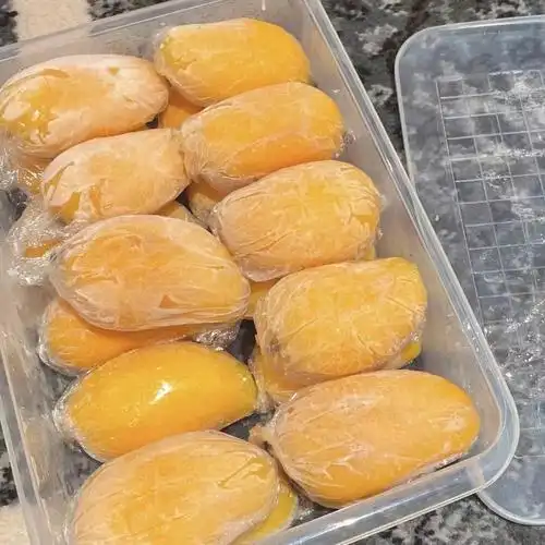 解锁吃法冰冻芒果雪糕