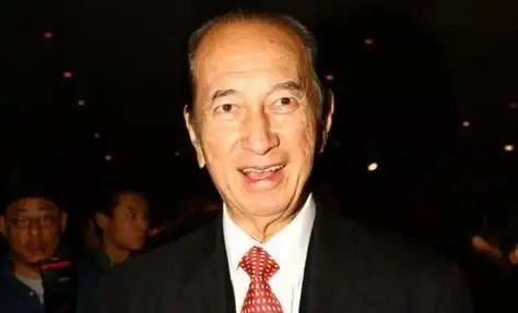 一对珍珠耳环的虐恋:纵有黄金万两,也换不回陈百强何超琼的爱情