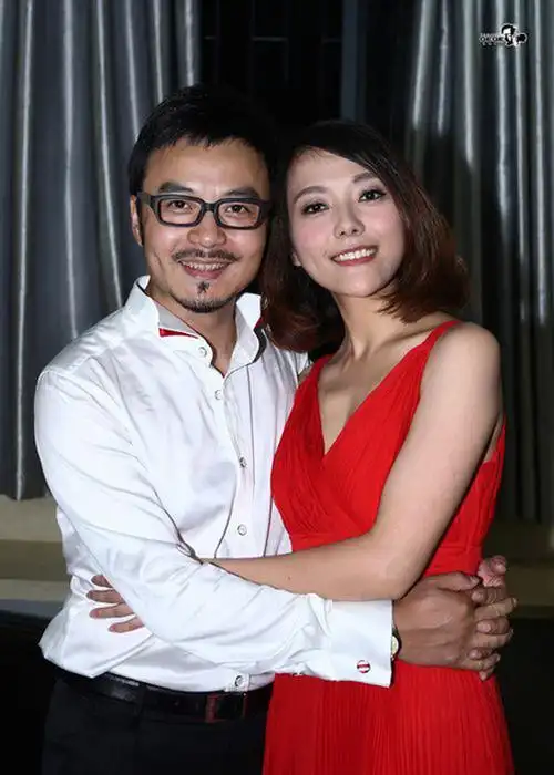 汪涵老婆杨乐乐被传怀孕两人亲密照曝光图