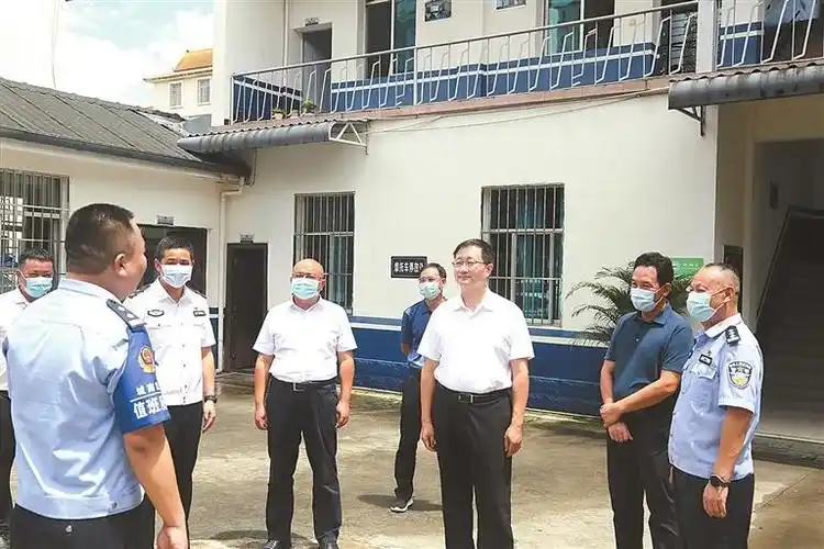 姜山为党的二十大胜利召开创造安全稳定的政治社会环境