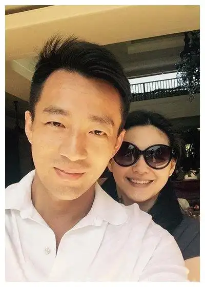 5岁爱女被小男孩追,超拽男星老爸放狠话,"灭了他"