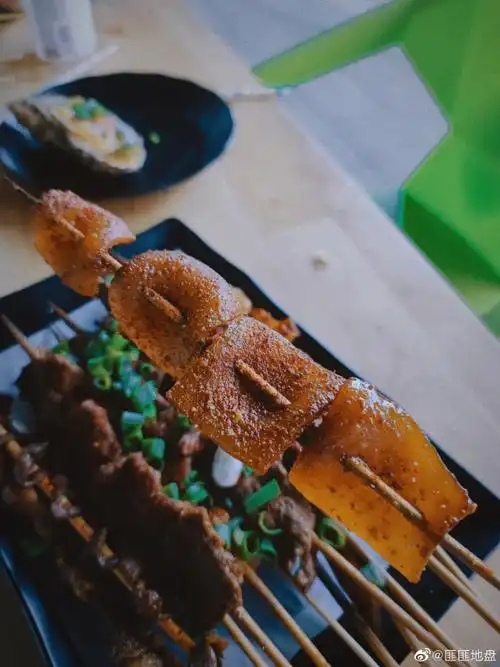 店6015每天晚上一到夜宵时间就馋这家烧烤,味道真的好好吃呀97