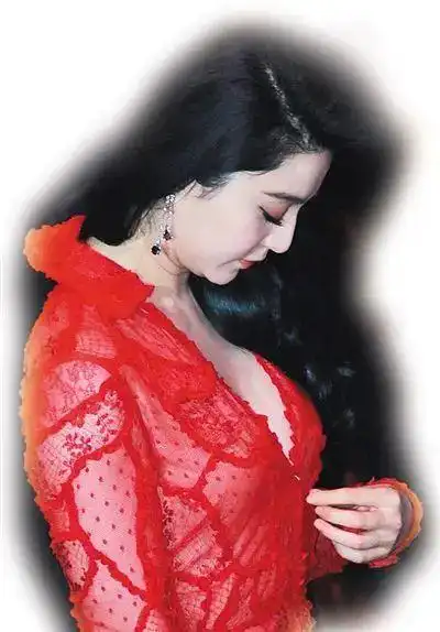 范冰冰最想删的艳照打扮性感秀美骨网友请谨慎观看