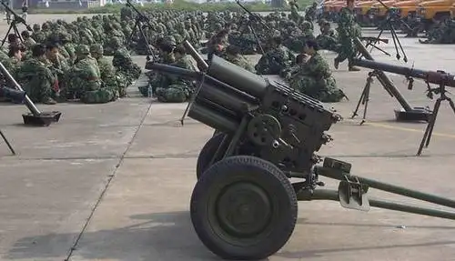 107毫米火箭炮总重量轻,携带方便,机动性无炮可比.