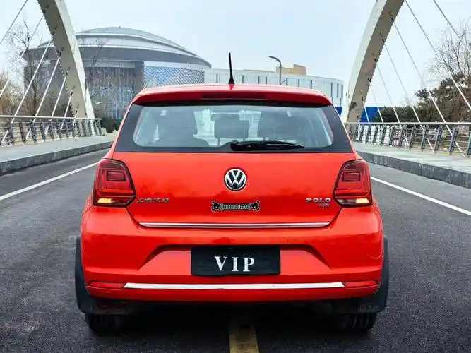 手副5000开走准18年高配大众polo99无事故