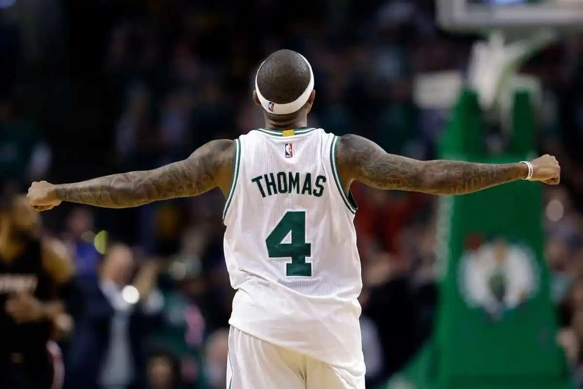 考虑在凯尔特人退役?小托马斯:那会让故事圆