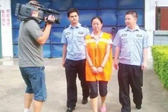 52贺州地税局长灭门案胞妹杀四口人妄图占姐姐遗产