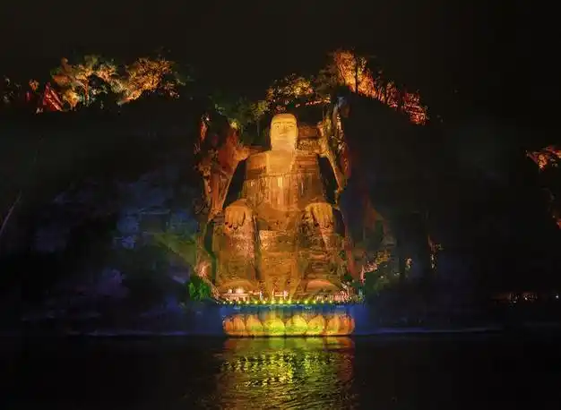 4月1日起乐山大佛景区开启夏季运营时间啦