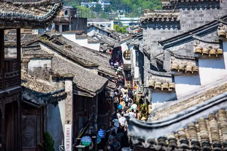 台州临海紫阳街,历史悠久,充满烟火气,被誉为"浙江第一古街"_老街_古