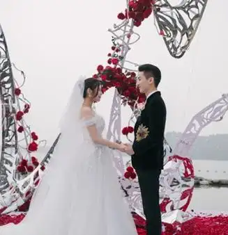 杨过小龙女情侣头像,古天乐版神雕侠侣中那只