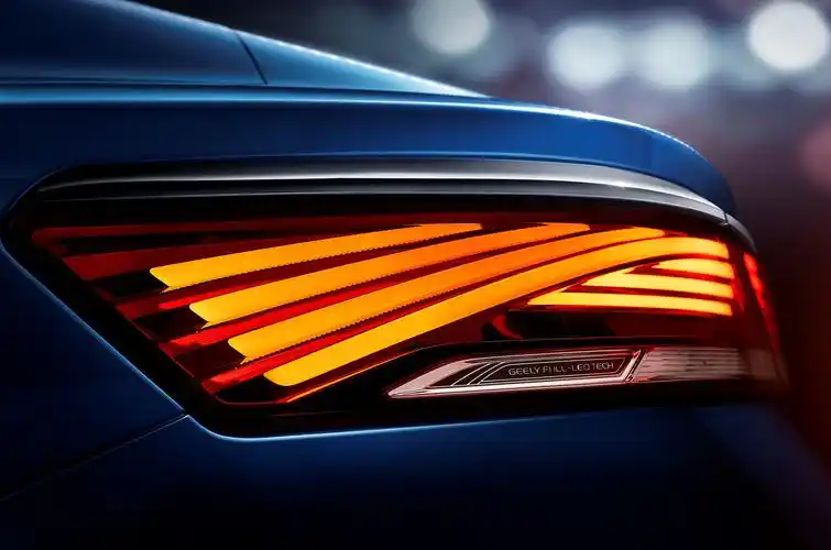 作为吉利汽车"蓝色吉利行动"战略落地的首款旗舰车型,人们可能关注