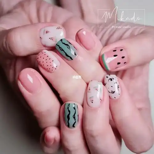 可爱又粉嫩款客人带图小红书款式～#水果美甲#夏季美甲#西瓜美甲#西瓜