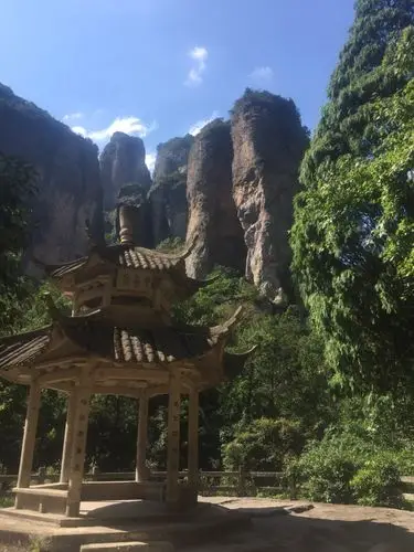 【携程攻略】温州温州雁荡山 灵峰景区 灵岩景区 大龙湫景区 灵峰夜景