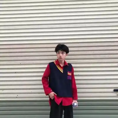 ins男头林校圳爱圳圳