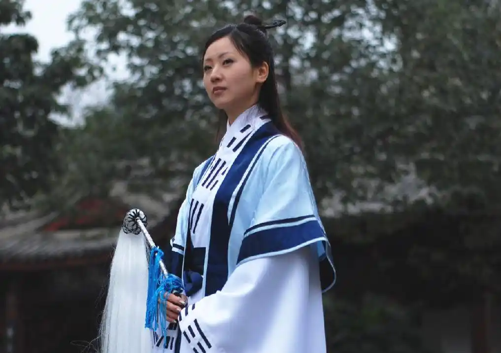 历史上的峨眉派,究竟是尼姑还是道士?不要再被武侠小说骗了!