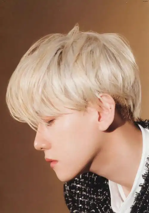 边伯贤solo出道三周年