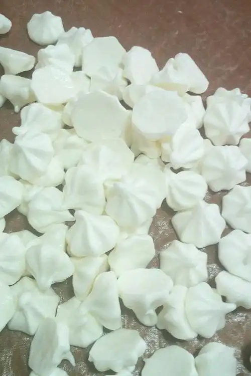 丫丫的微笑做的蛋白糖