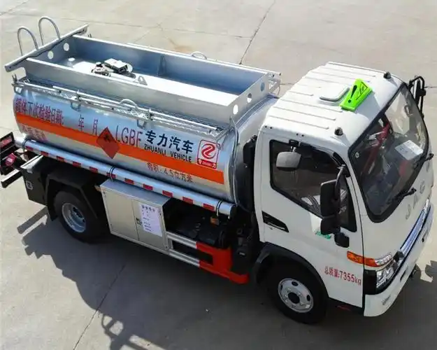 江淮45方柴油加油车小型移动加油车方便快捷质量优