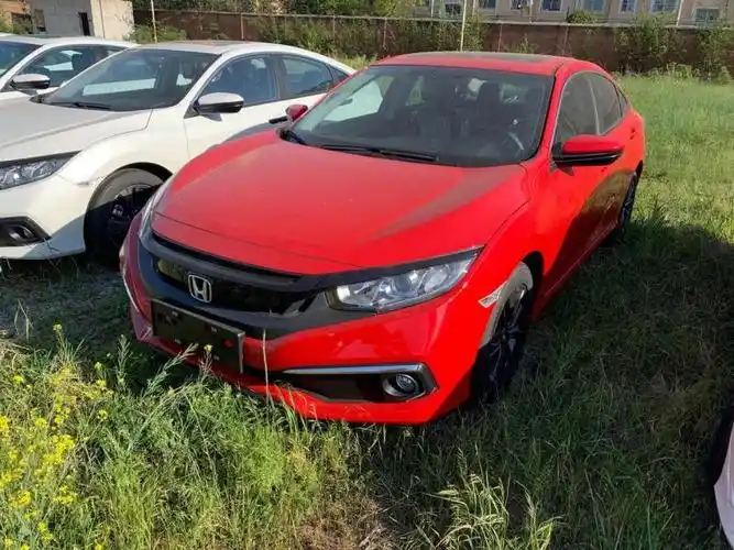 红色思域配啥颜色的内饰好看