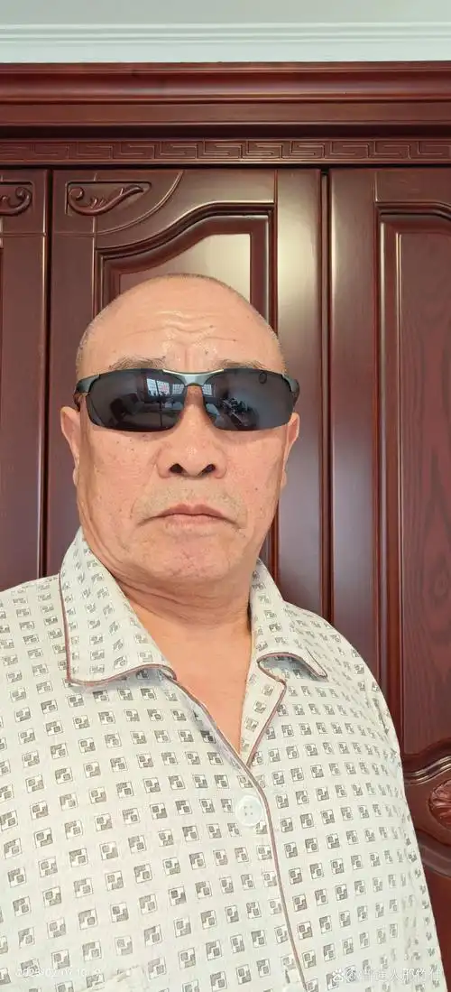 《元宵节》 作者:普通人 2025.02.12