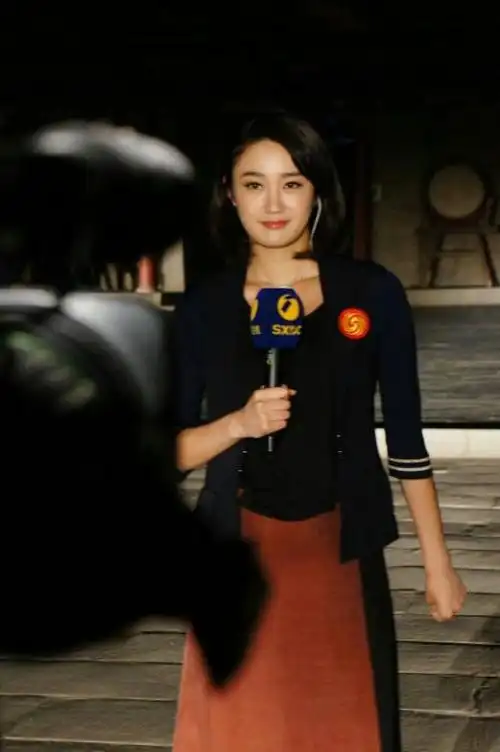 凤凰卫视主持人田桐