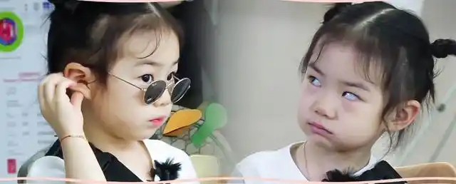 戚薇的女儿lucky,简直是妈妈的翻版,连性格都一模一样