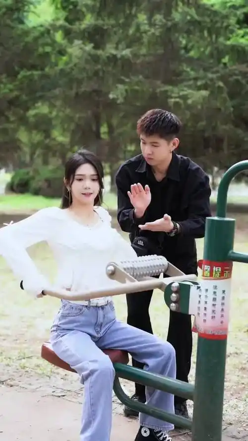 三金姐姐的铁肘功力不浅啊剑魂小三金