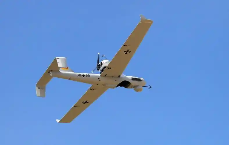 资料图:德国emt公司生产"卢纳"x-2000型无人机