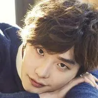 当你沉睡时李钟硕头像_微信头像图片大全