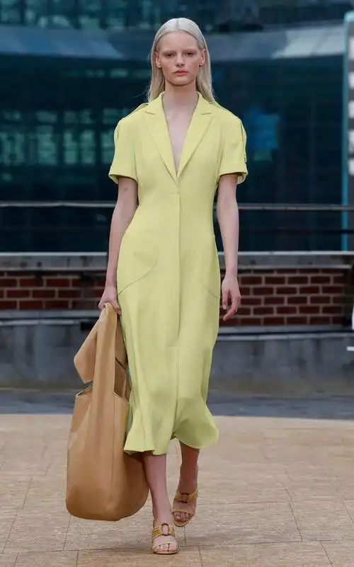 2021春夏流行色及女装印花图案趋势!