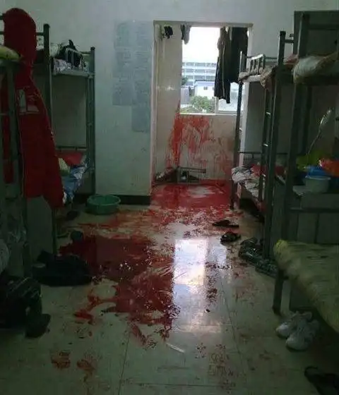 云南楚雄学生宿舍惨案,现场血腥残忍慎入