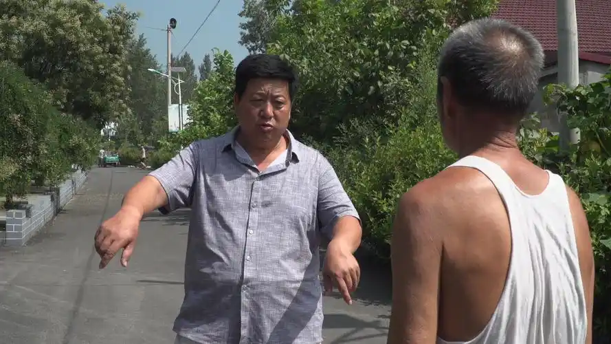 河北省唐山市迁西县三屯营镇南团汀村党支部书记兼村委会主任吴克文