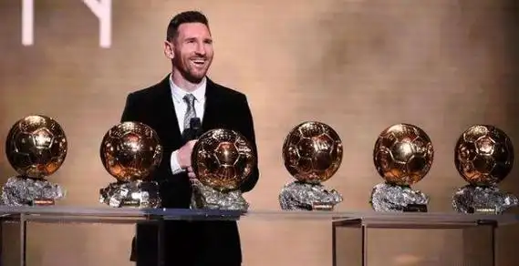 2019年国际十大体育新闻,梅西六捧金球奖