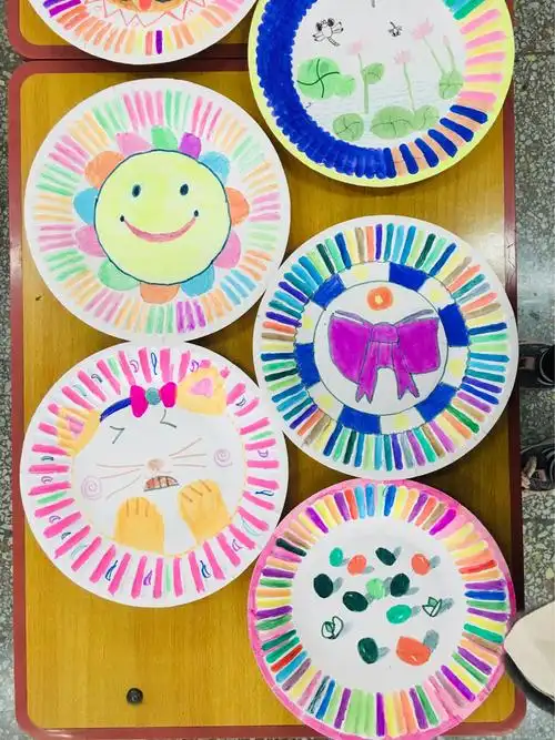 洛一高附小二三班"创意纸盘画"作品展示