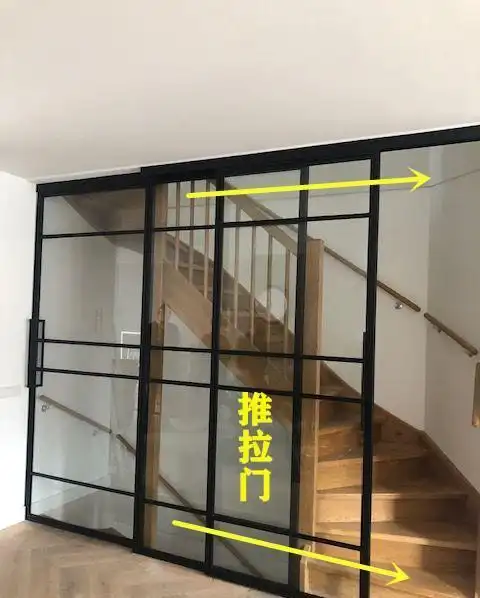 楼梯口装推拉门多花5000块也值开合不占地楼上楼下分2家