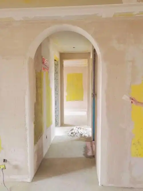 弧形拱门安全下车