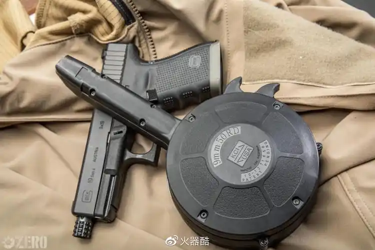 火力全开kciusa弹鼓美图欣赏