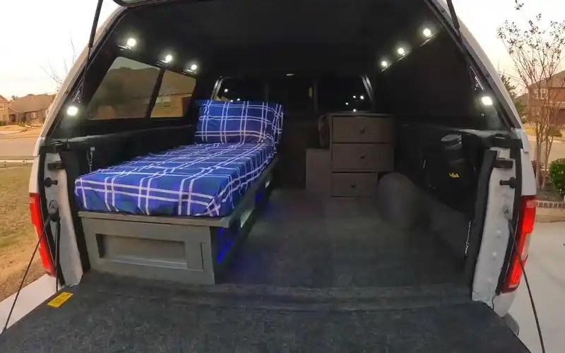 至简自改床车(皮卡系列):福特f-150一床一柜的实用风格