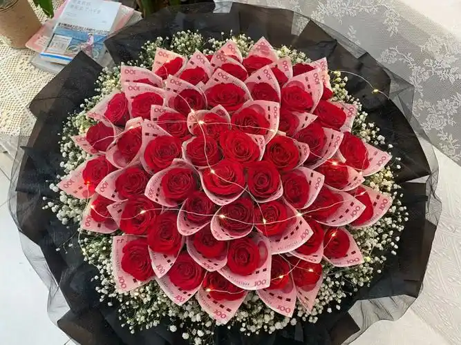 灵宝花事未了花艺工作室  #有钱花  #红玫瑰花束