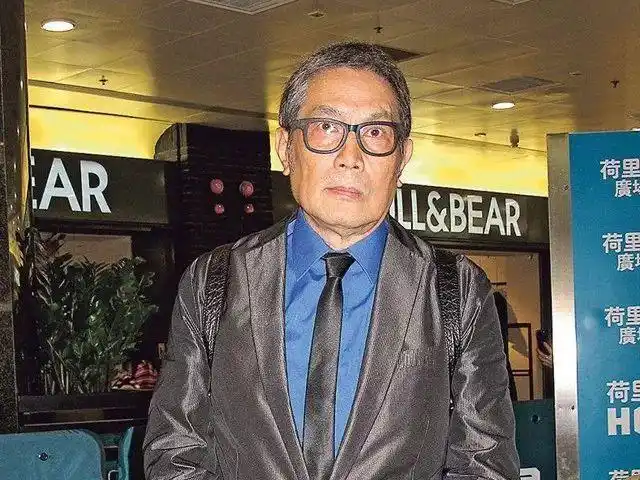 据闻第三任妻子黄丽燕与他婚后,二人所生的儿子都跟随刘永在香港生活