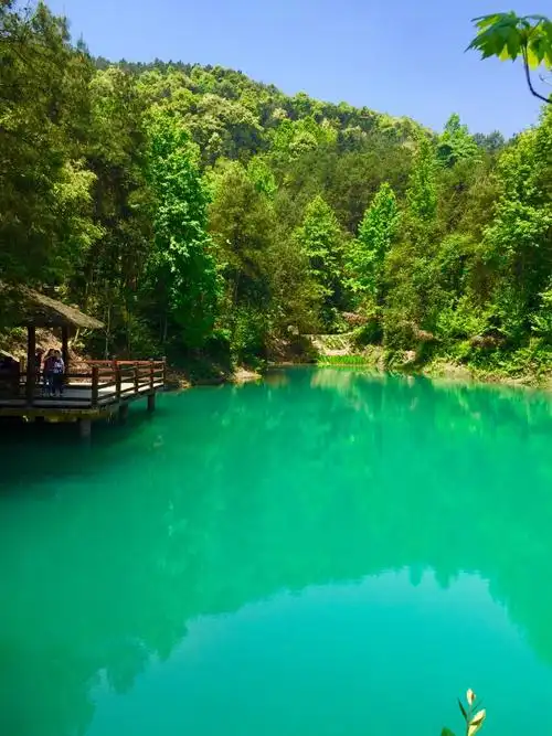 重庆小九寨沟九凤瑶池