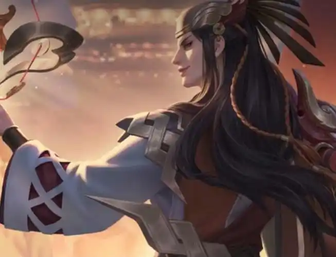 王者荣耀明世隐装什么