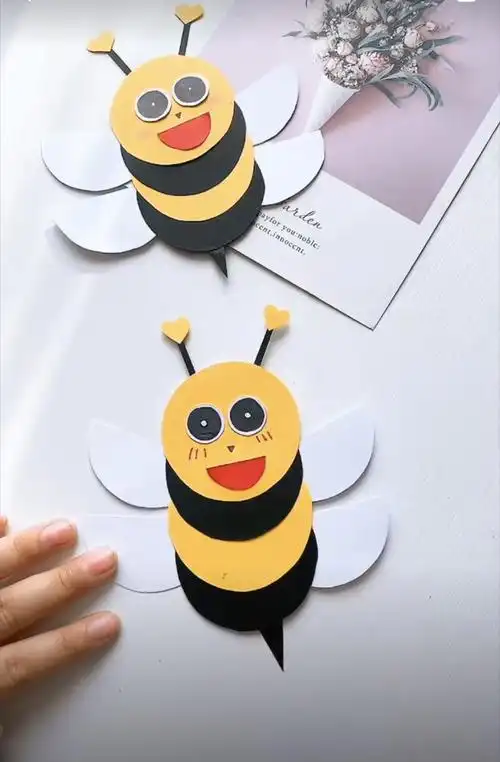 驿城区伟才幼儿园"4月7日"线上小课堂——小班创意手工