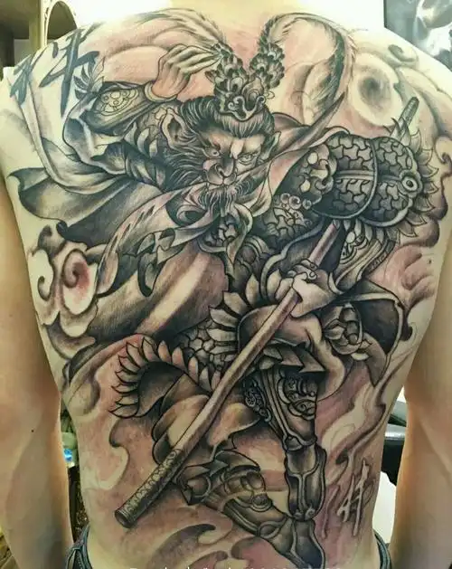 斗战胜佛纹身图片