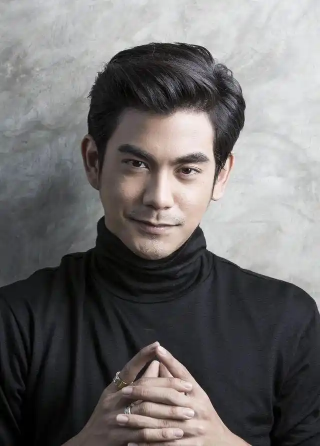 泰国男星"sean"-谈吐高雅的帅气邻家大男孩!