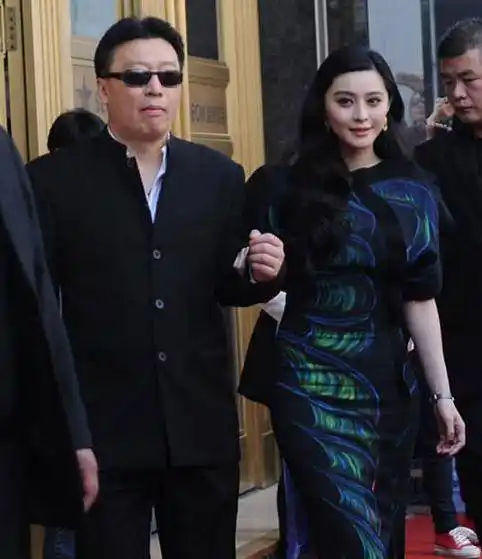 范冰冰的这个秘密隐藏了整整12年,难怪范冰冰不结婚