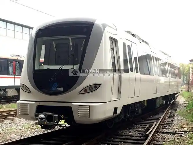 南宁地铁1号线真车曝光车头设计有壮乡元素