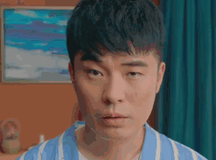 还有曾小贤独创挑眉舞也是一门绝技了.